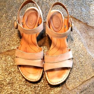 Born Sandals